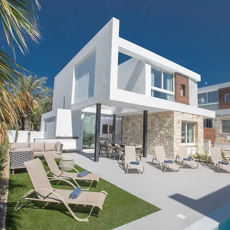 Holiday home Ferienvilla Kube Fuer 12 Personen In *